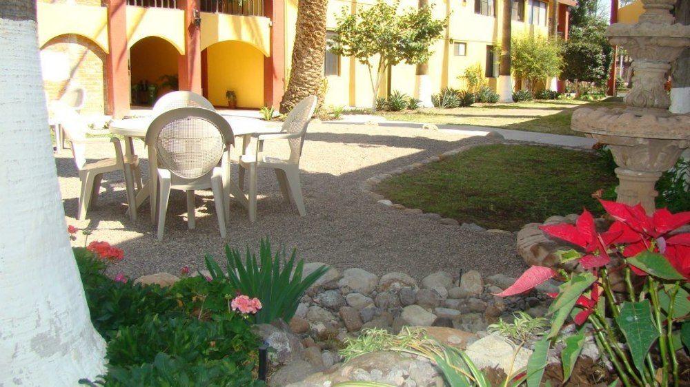 Hotel La Gloria De Calvillo Exterior foto