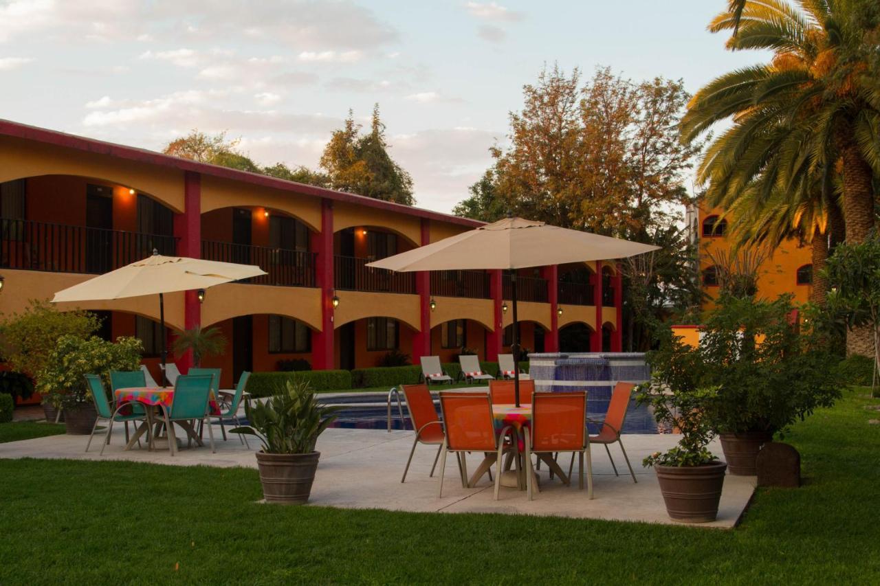 Hotel La Gloria De Calvillo Exterior foto